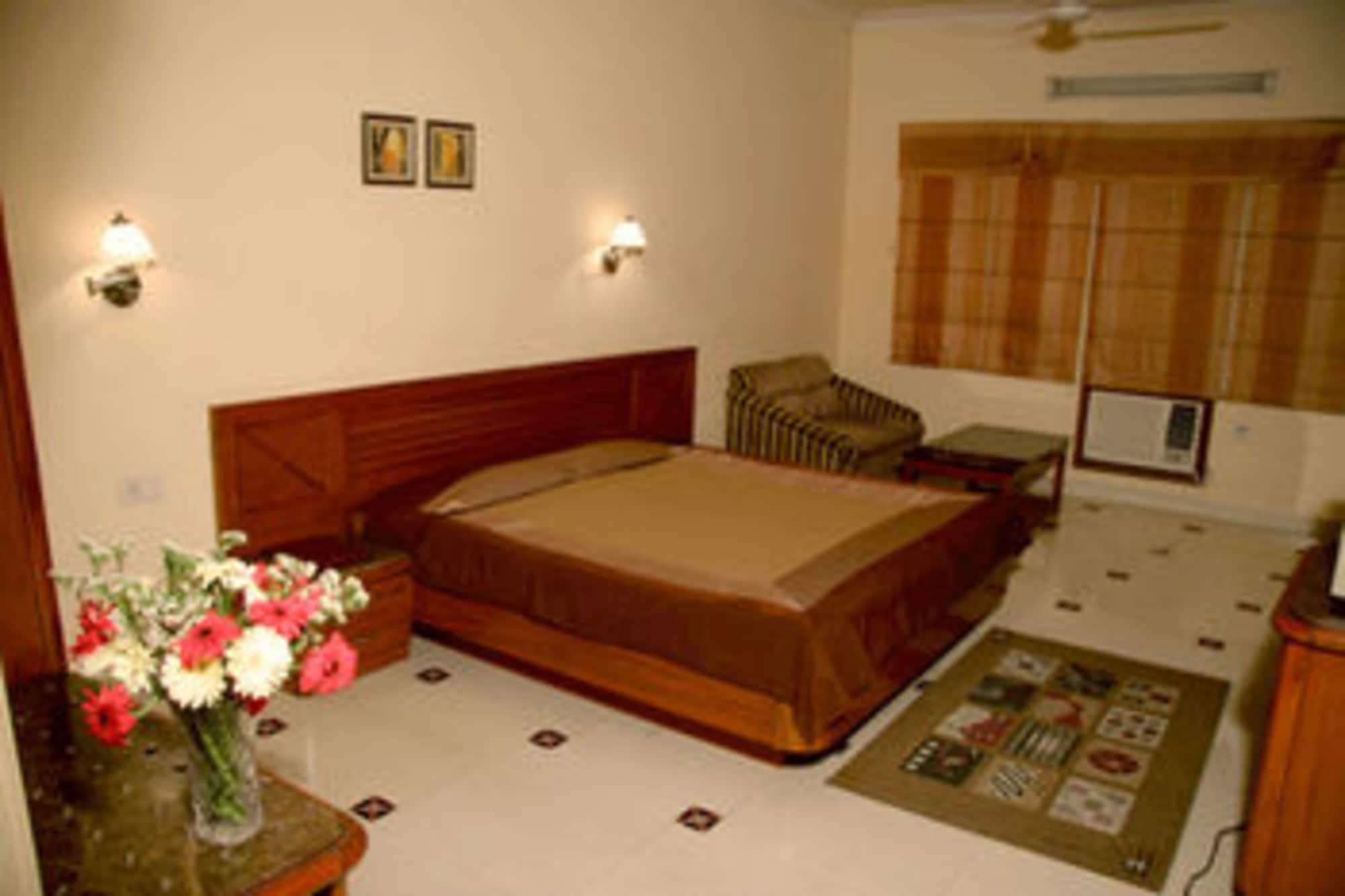 Airport Hotel New Delhi Eksteriør bilde